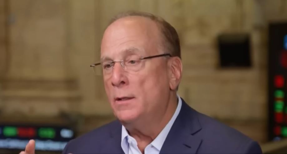 larry fink net worth